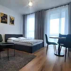 Venus , Warszawa Polska